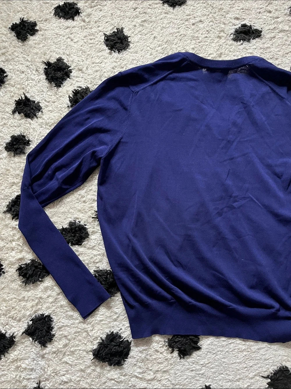 Zara Size Large V-Neck Sweater Blue